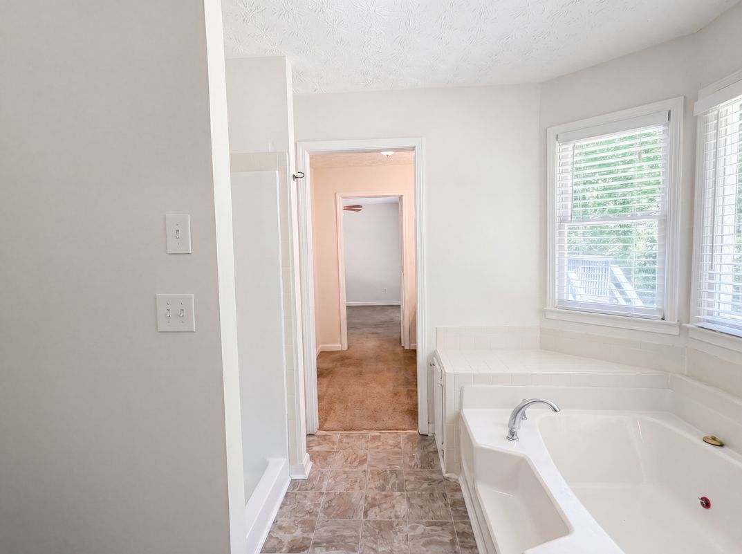 Photo 15 of 22 of 213 Carl Parker Rd, Hampton, GA