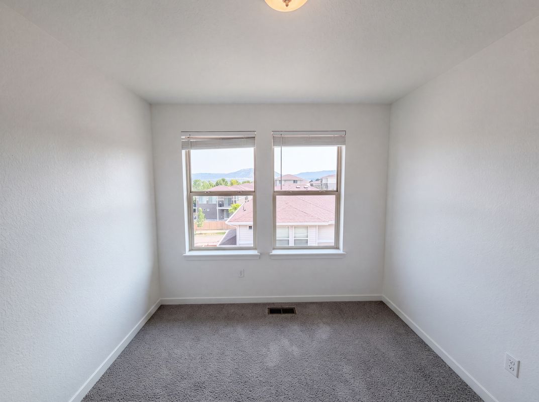 Photo 10 of 24 of 4404 Elegant St, Castle Rock, CO