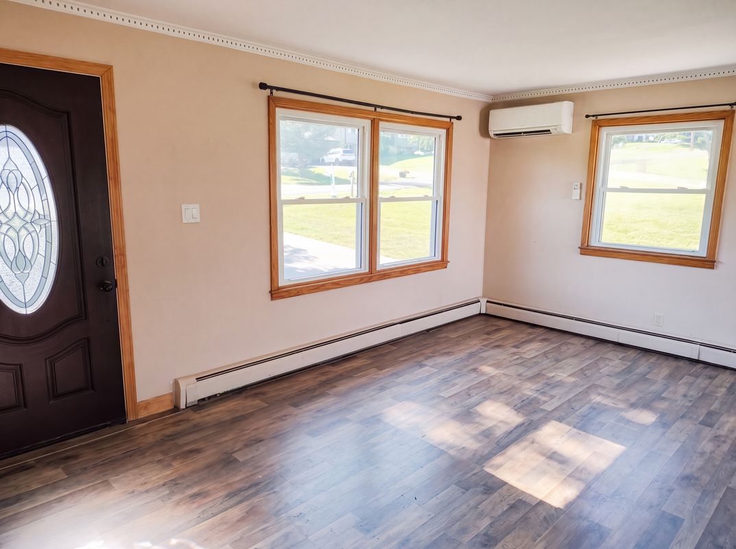 Photo 3 of 24 of 4888 Pinecrest Rd, Millport, NY