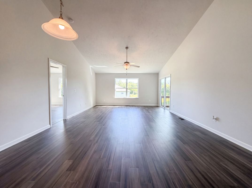 Photo 3 of 16 of 504 Welshcrest Ct, Antioch, TN