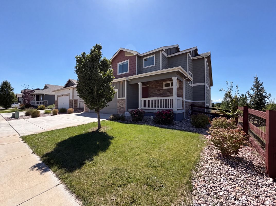 Photo 35 of 49 of 1726 Thrive Dr, Windsor, CO