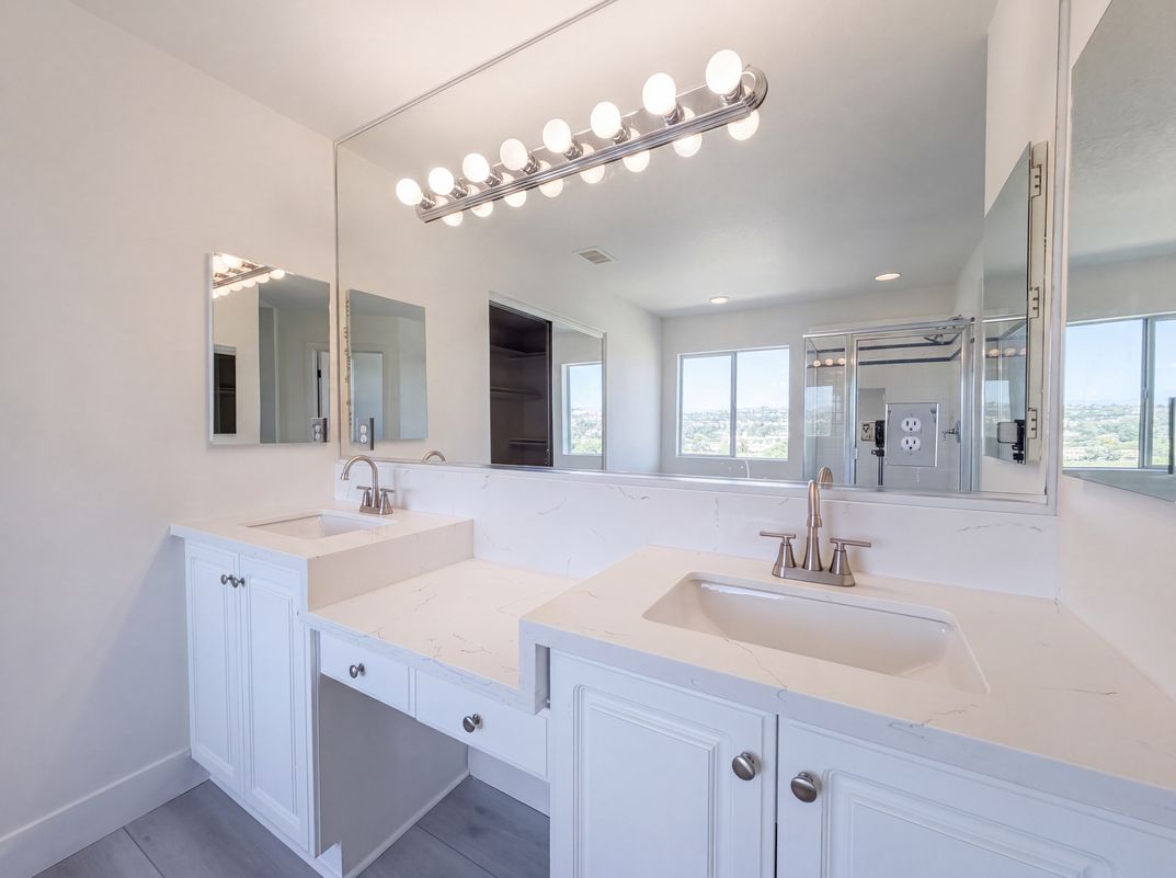Photo 16 of 25 of 27920 Periwinkle Ln, Valencia, CA