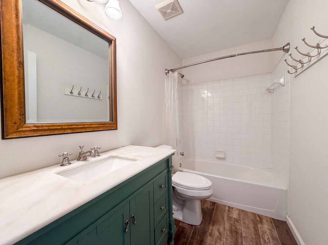 Photo 18 of 25 of 2556 Viola Gill Ln, Wildwood, MO