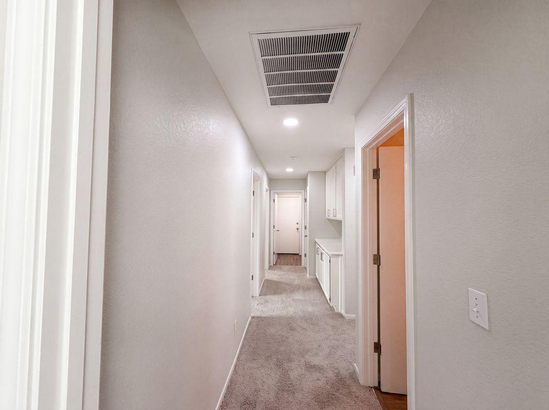 Photo 36 of 45 of 1570 Arcola Ave, Sacramento, CA