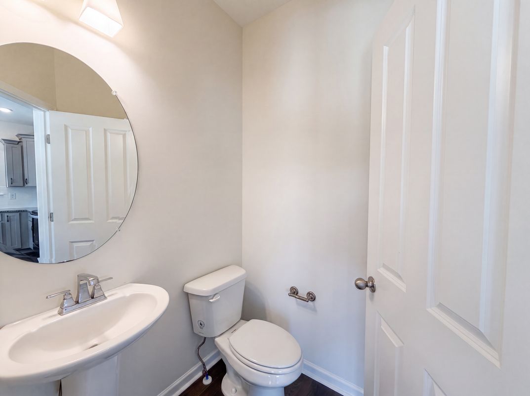 Photo 18 of 31 of 200 Kinsale Dr, Spring Hill, TN
