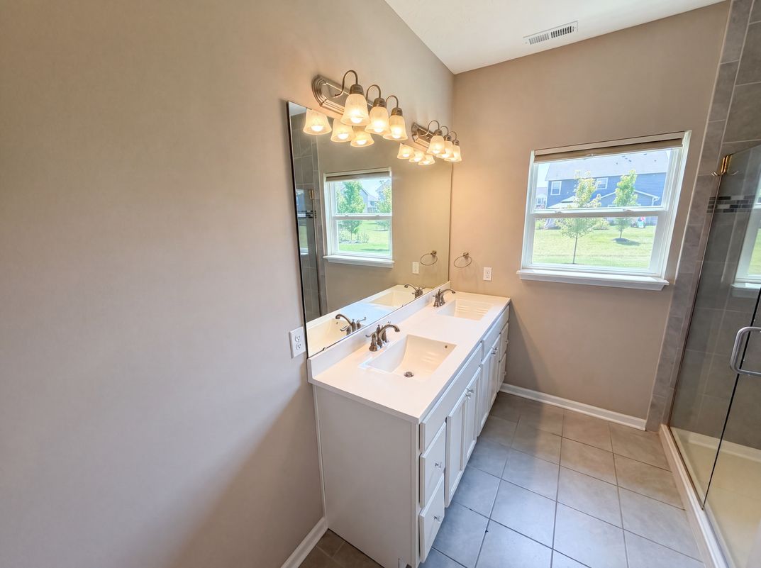 Photo 13 of 23 of 12325 Wright Ct, Noblesville, IN
