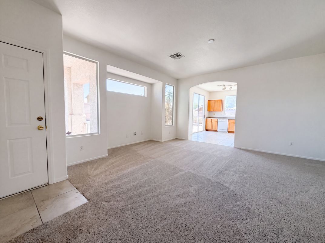 Photo 6 of 22 of 521 Quail Bird Pl, Henderson, NV