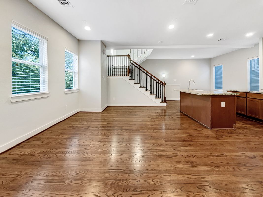 Photo 16 of 19 of 6625 Letein St, Houston, TX