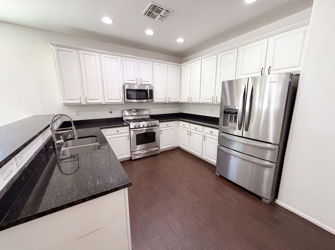 Photo 2 of 21 of 4541 S Merriman Way, Gilbert, AZ