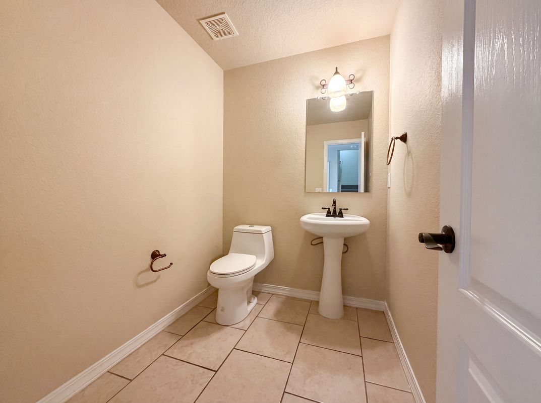 Photo 15 of 26 of 1309 Spruce Meadows Dr NE, Rio Rancho, NM