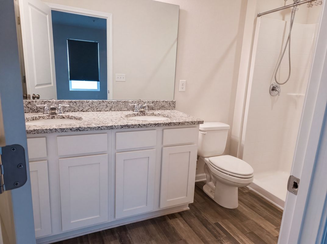 Photo 19 of 21 of 128 Mikaela Ave, Defuniak Springs, FL