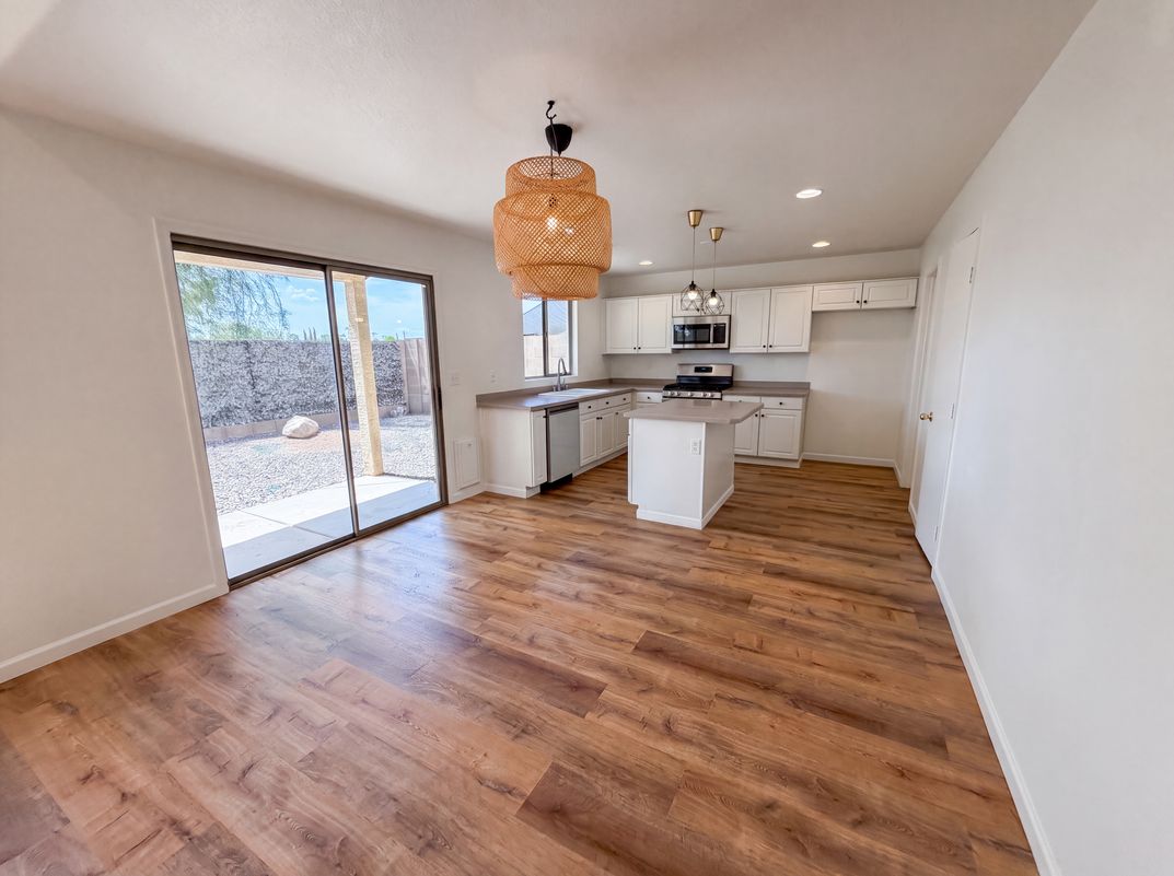 Photo 7 of 24 of 1376 S Boulder St, Gilbert, AZ