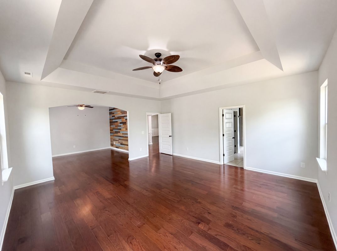 Photo 11 of 28 of 156 Southbrook Ln, Sanford, NC