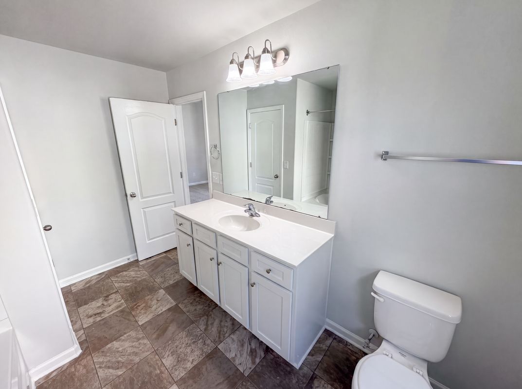 Photo 15 of 21 of 8222 Gabon Ct, Charlotte, NC