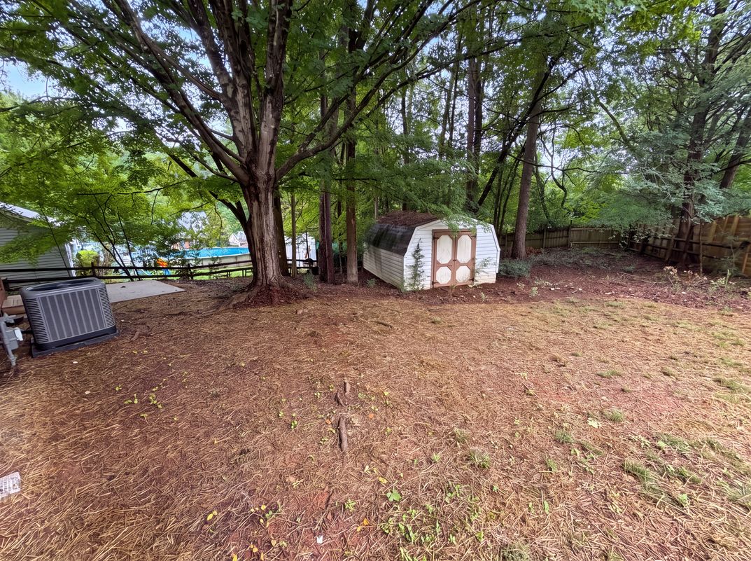 Photo 26 of 28 of 6409 Tivoli Ct, Charlotte, NC