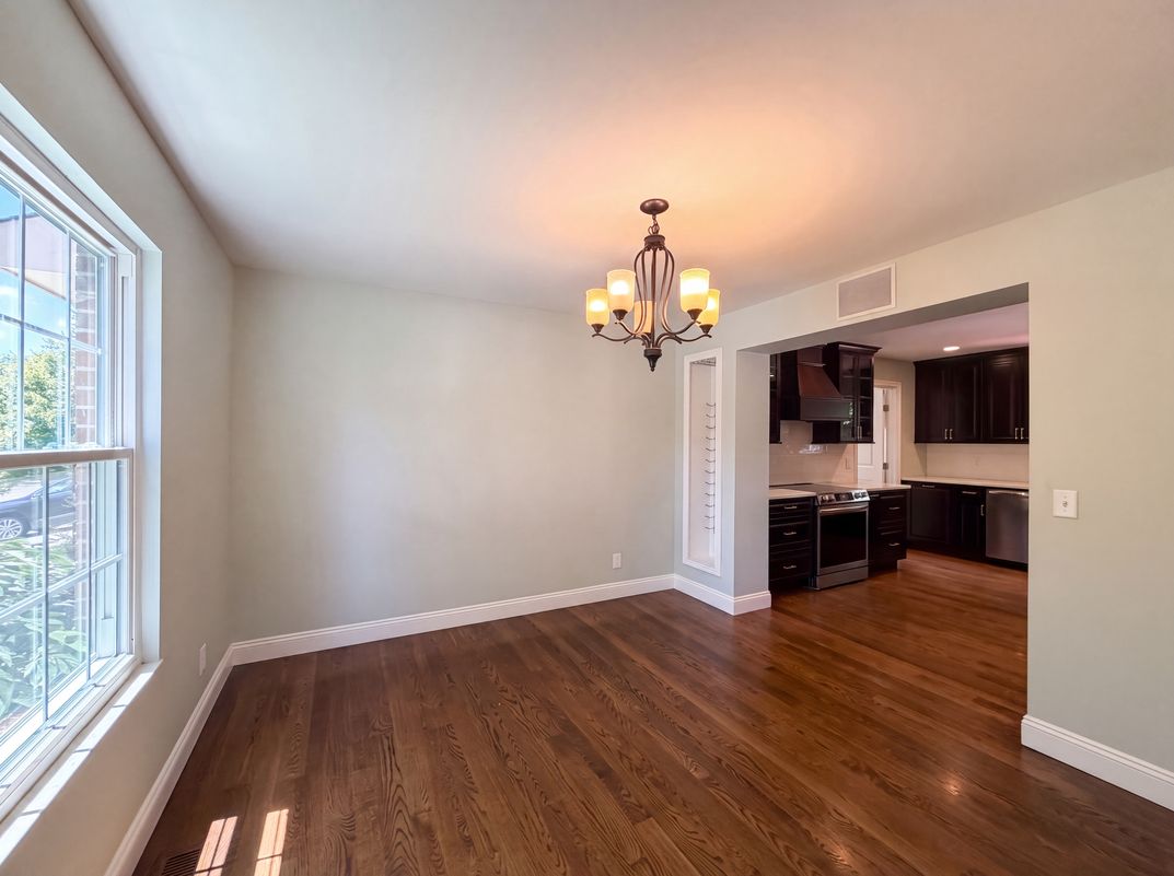 Photo 6 of 36 of 12169 Village Woods Dr, Cincinnati, OH
