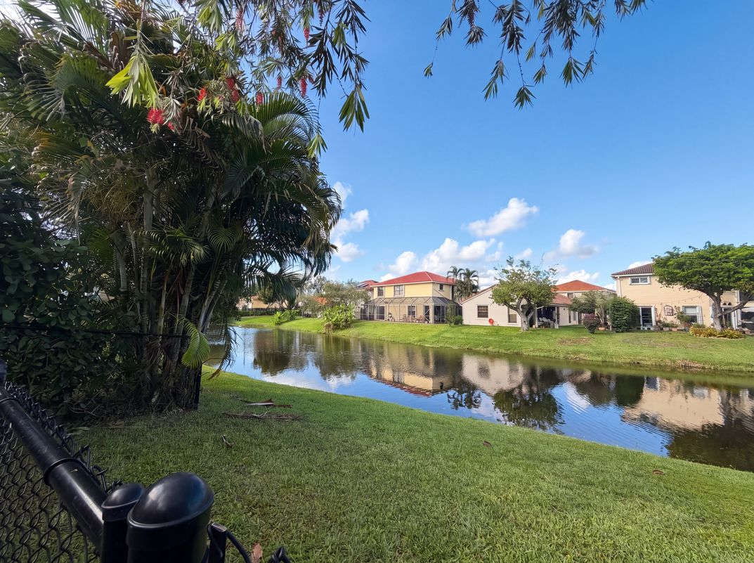 Photo 26 of 29 of 1848 Capeside Cir, Wellington, FL