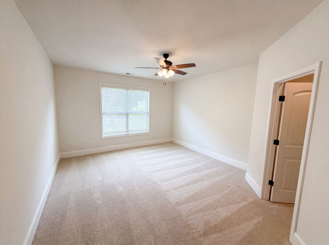 Photo 30 of 51 of 1481 Azalea Brook Dr, Lawrenceville, GA