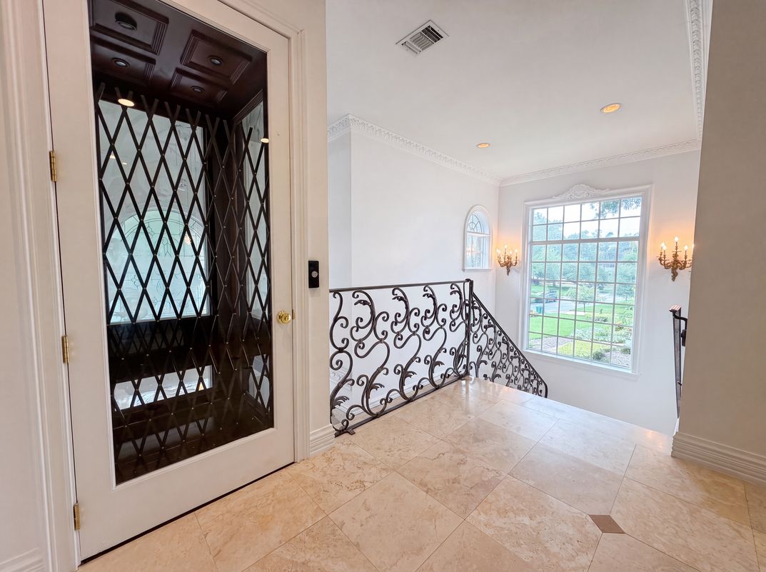 Photo 23 of 59 of 4407 W Dale Ave, Tampa, FL
