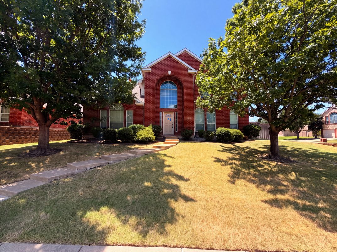 Property photo 1 of 1311 Stanford Dr