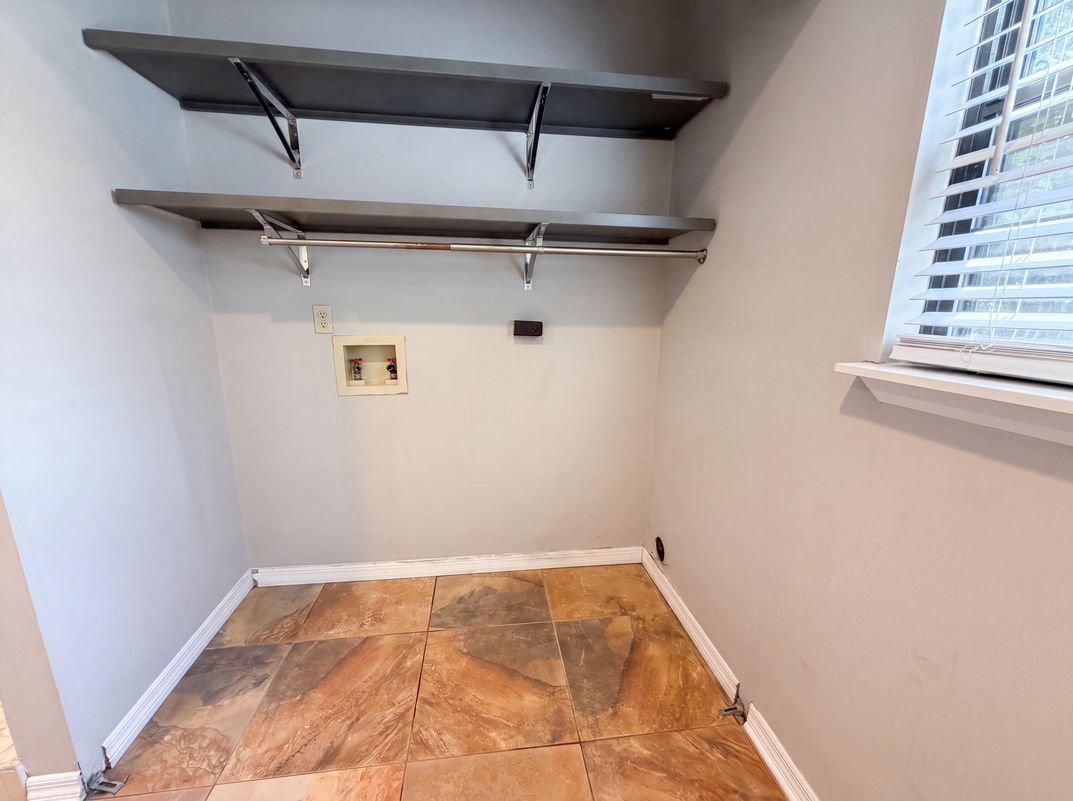 Photo 20 of 26 of 8382 Chason Rd W, Jacksonville, FL