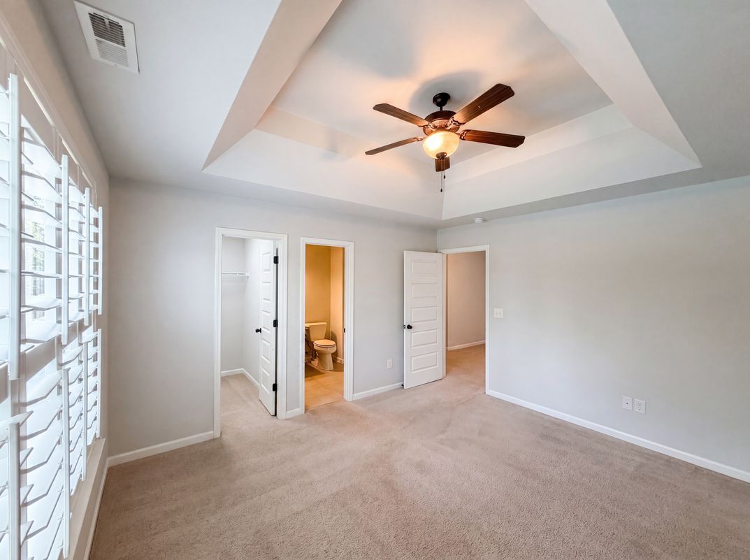 Photo 4 of 28 of 156 Southbrook Ln, Sanford, NC
