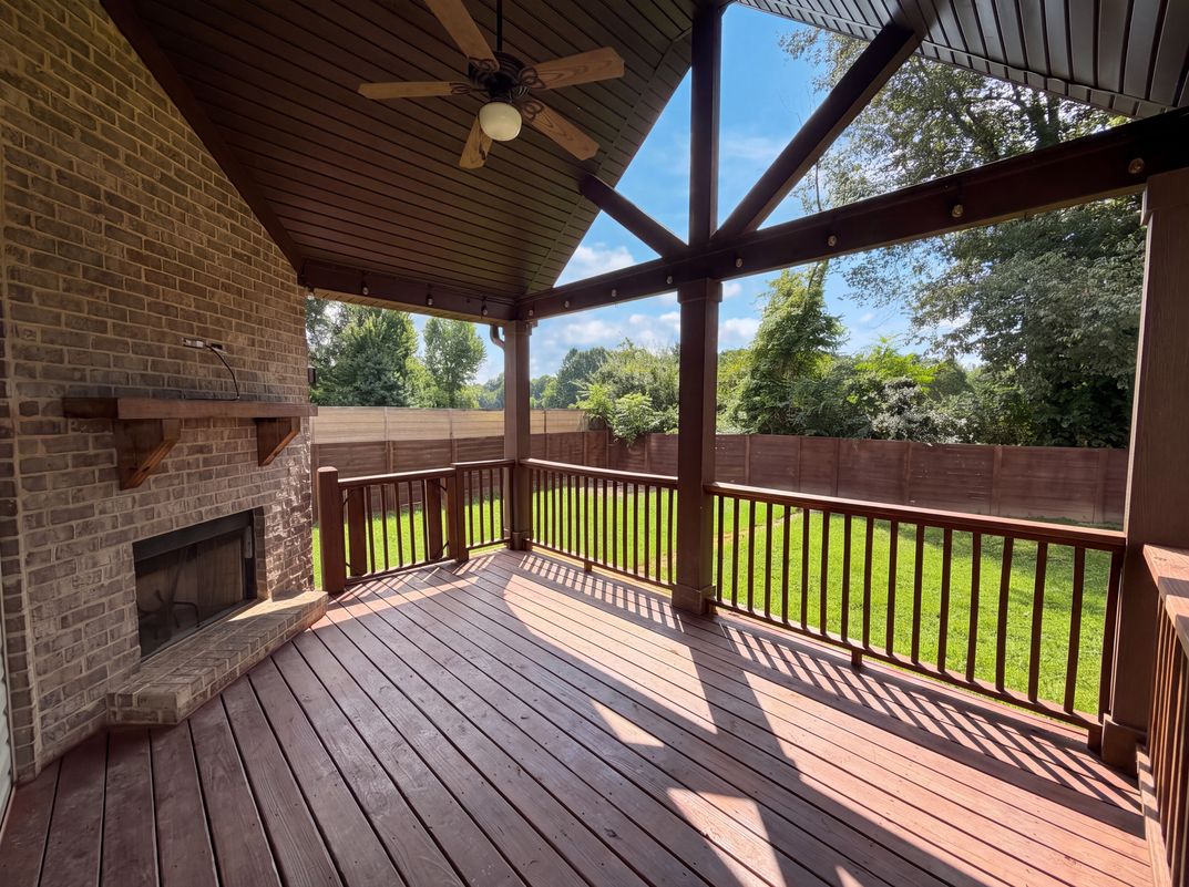 Photo 39 of 44 of 791 W Glenview Dr, Lenoir City, TN