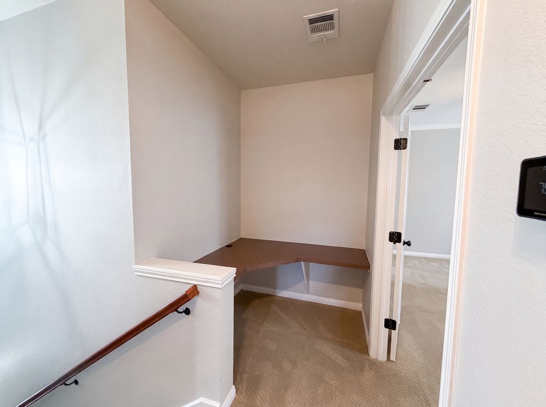 Photo 10 of 22 of 8518 Cahill Dr, Austin, TX
