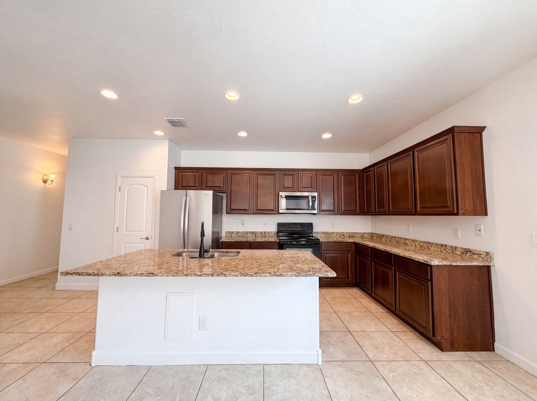 Photo 2 of 25 of 23866 W Ripple Rd, Buckeye, AZ