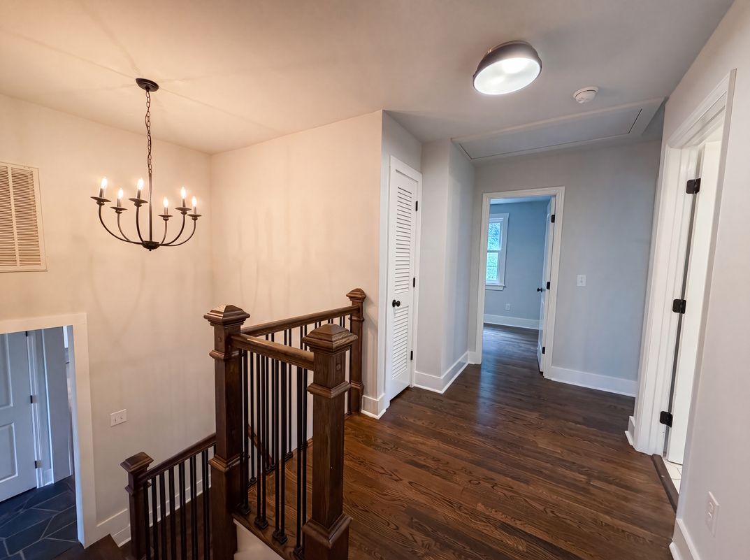 Photo 14 of 36 of 6112 Pinehurst Dr, Nashville, TN
