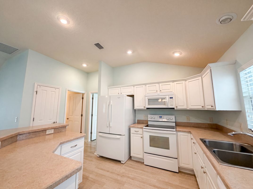 Property photo 2 of 3323 Abana Path