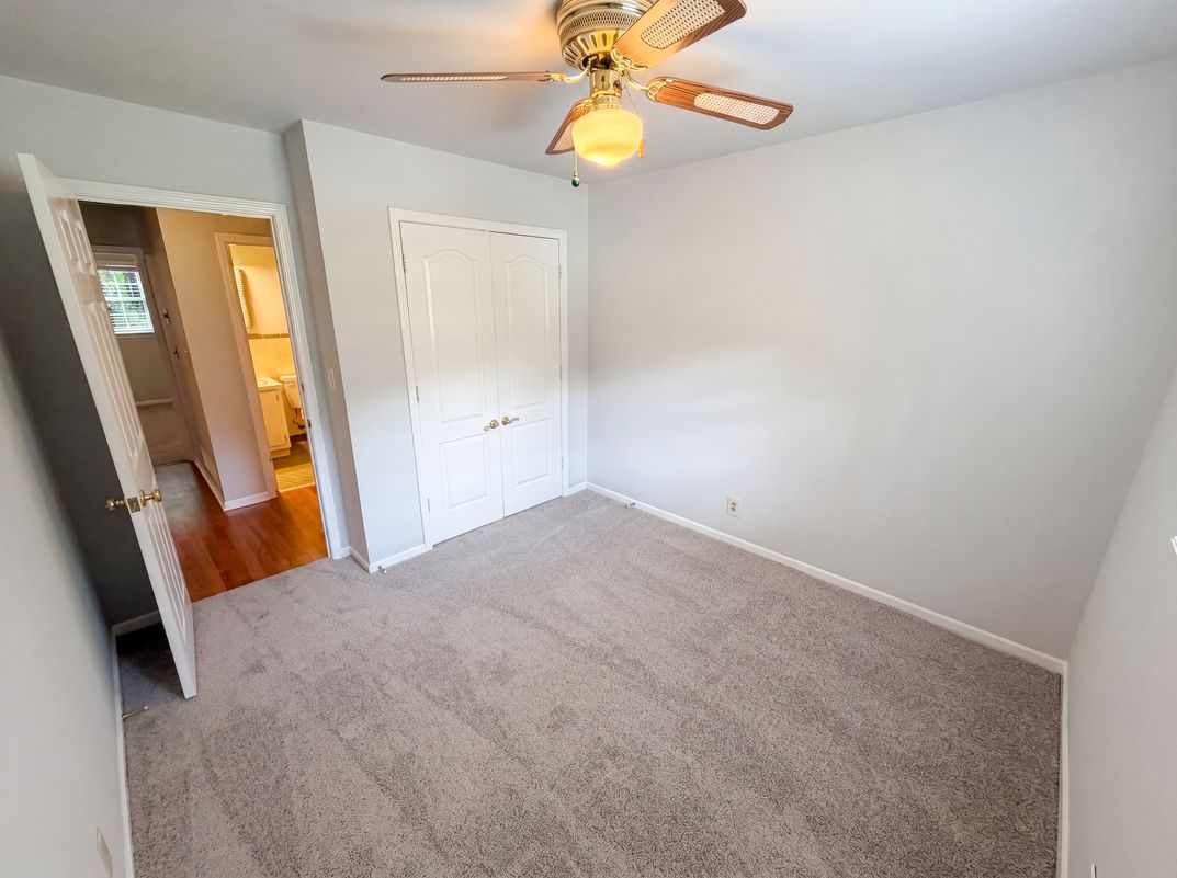 Photo 8 of 22 of 1271 Seven Springs Cir, Marietta, GA