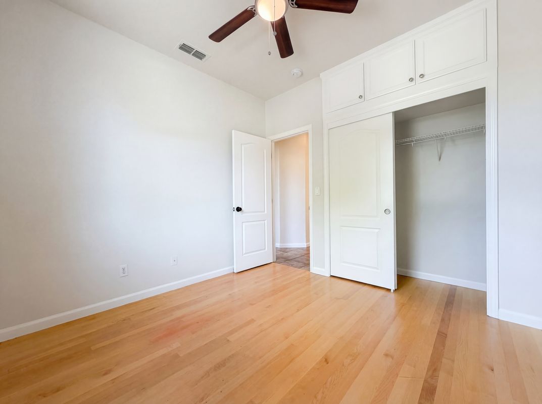 Photo 4 of 22 of 400 Caravaggio Cir, Sacramento, CA