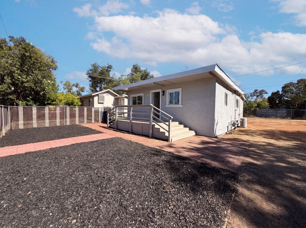 Photo 16 of 20 of 2145 Oro Bangor Hwy, Oroville, CA