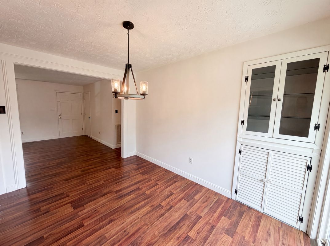 Photo 10 of 30 of 8505 Troutman Ln, Knoxville, TN