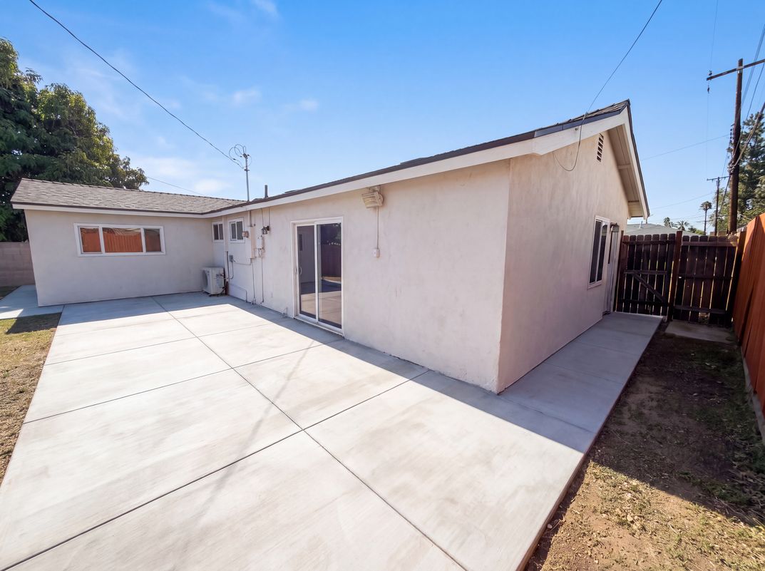 Photo 31 of 33 of 17138 Gumbiner Dr, La Puente, CA