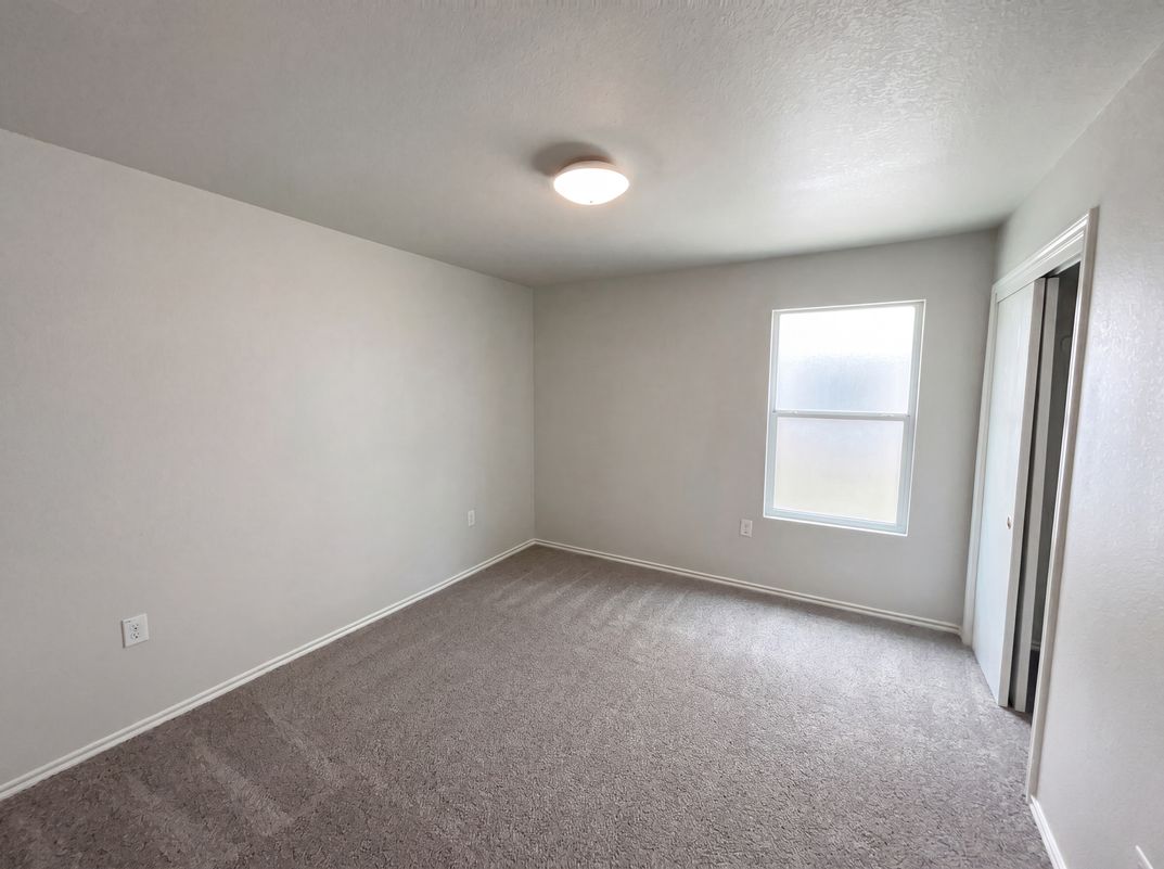 Photo 11 of 20 of 8906 Mission Brook, San Antonio, TX