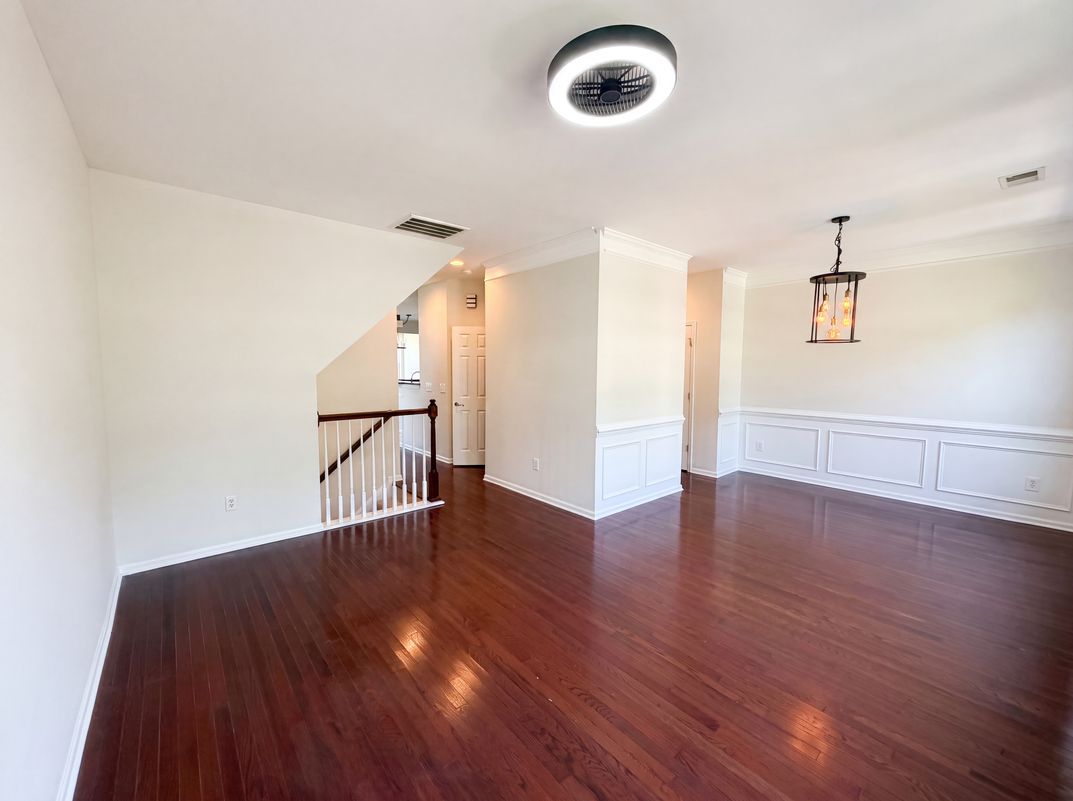 Photo 9 of 20 of 9006 Parlor Dr, Ladson, SC