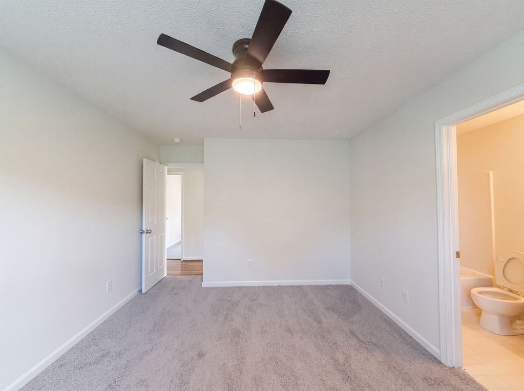 Photo 8 of 19 of 4635 Leprechaun Ln, Winston Salem, NC