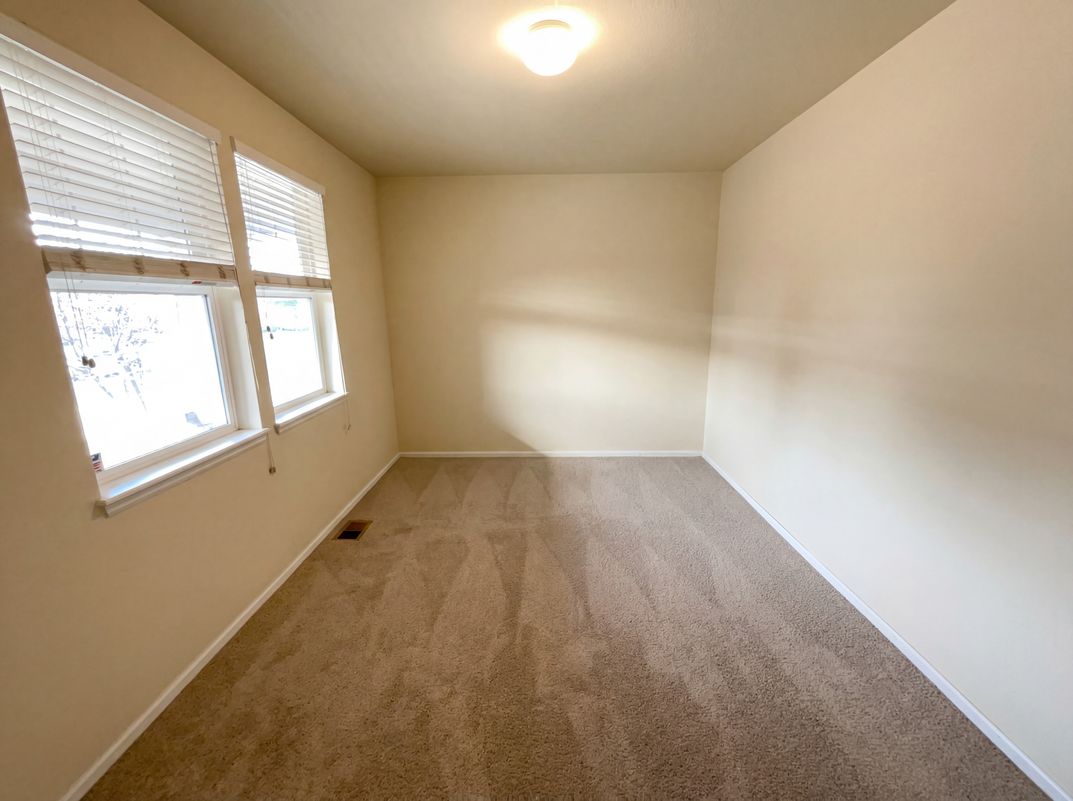 Photo 9 of 29 of 6334 N Ensenada Ct, Aurora, CO