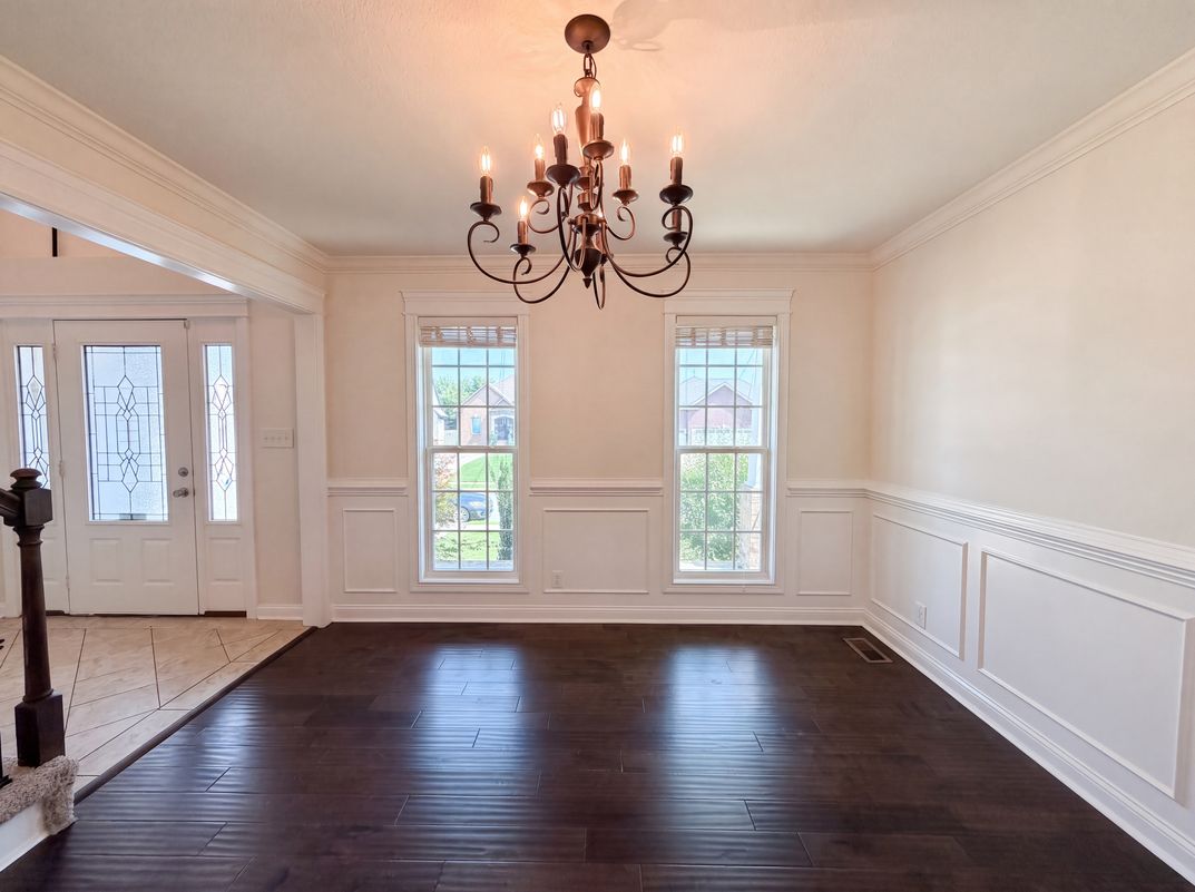 Photo 6 of 27 of 1733 Apache Way, Clarksville, TN