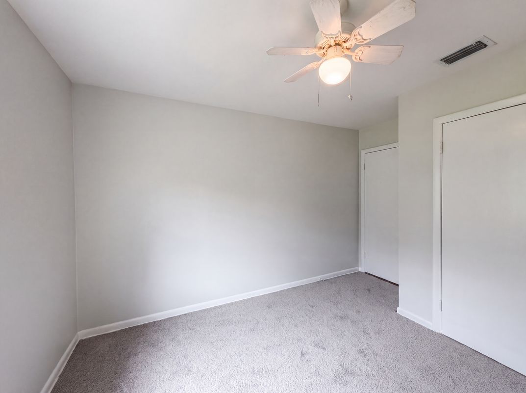 Photo 12 of 22 of 2630 SE 8th Ave, Ocala, FL