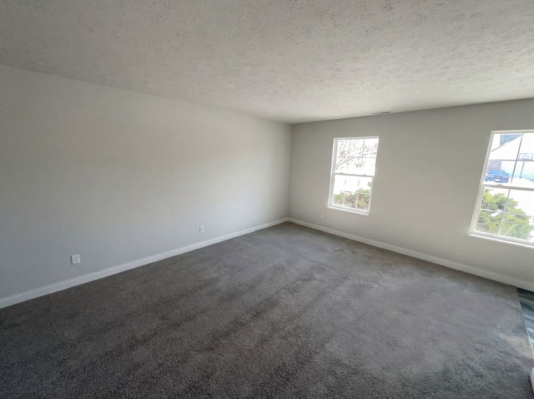 Photo 7 of 31 of 10142 Sandcherry Ln, Indianapolis, IN