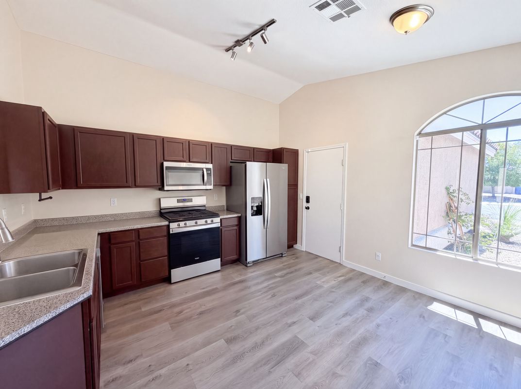 Photo 33 of 41 of 7912 Quill Gordon Ave, Las Vegas, NV