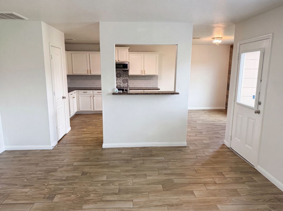 Photo 8 of 21 of 20523 Freedom River Dr, Humble, TX