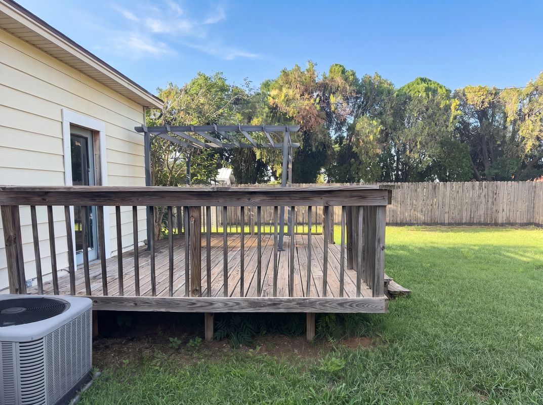 Photo 5 of 16 of 506 S Foley St, Seymour, TX