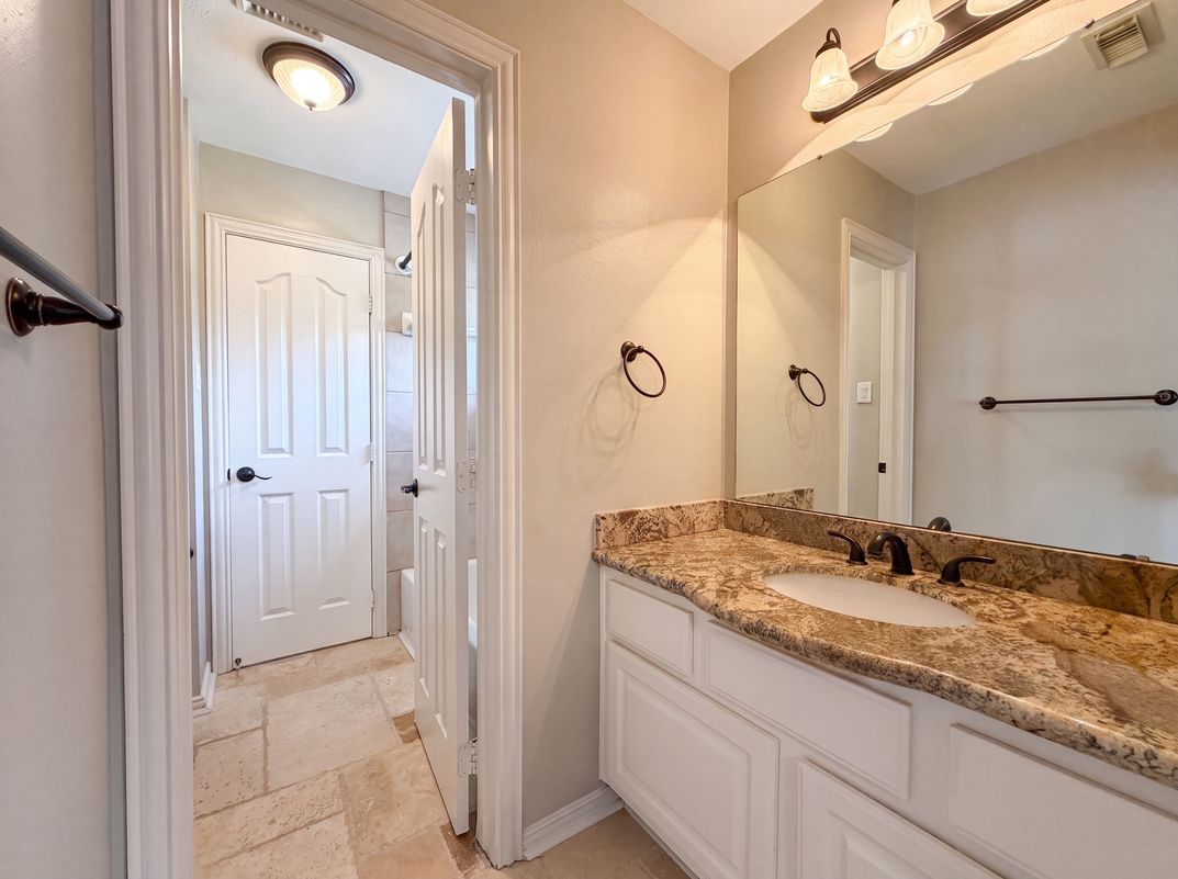 Photo 19 of 25 of 21431 Wild Jasmine Ln, Katy, TX