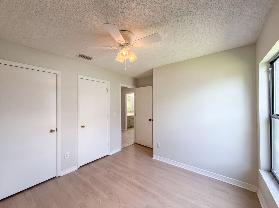 Photo 13 of 29 of 15226 SW 39th Cir, Ocala, FL