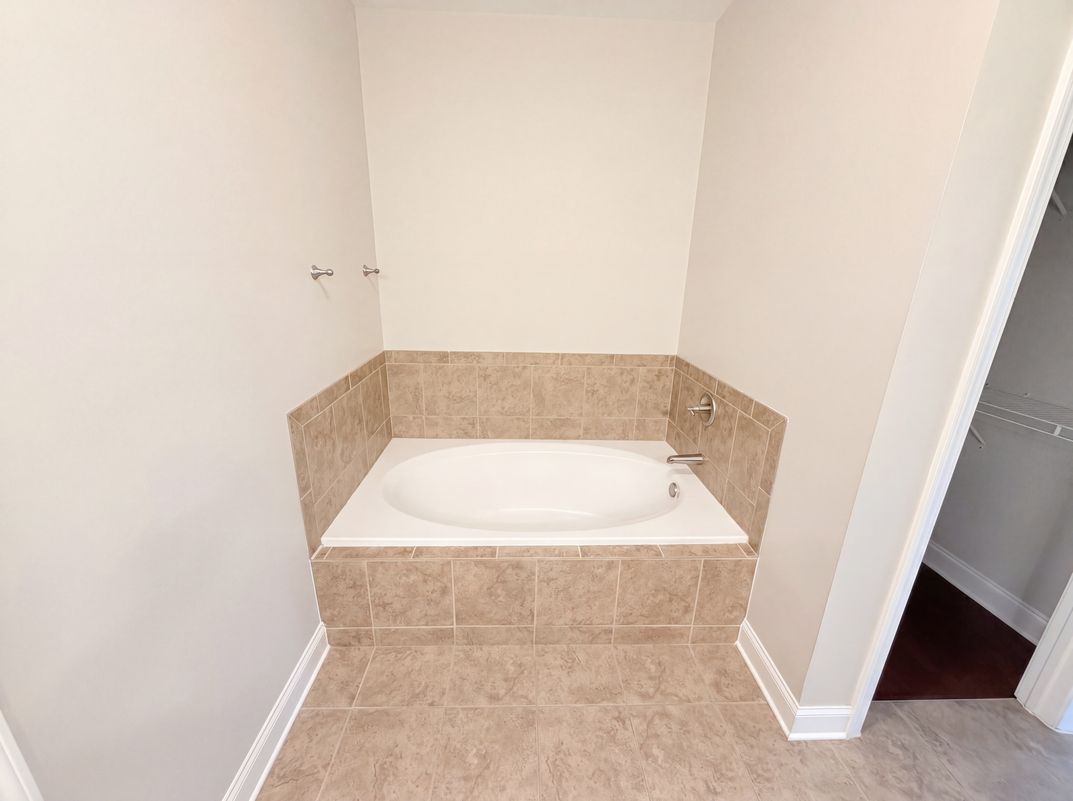 Photo 16 of 24 of 10555 Naramore Ln, Alpharetta, GA