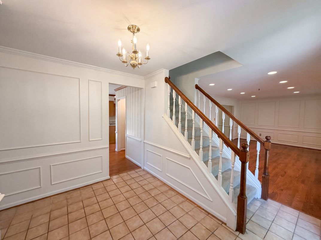 Photo 8 of 66 of 4819 Powell Rd, Fairfax, VA
